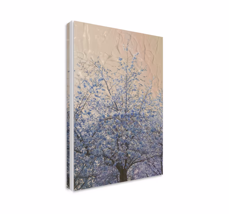 Cuadro de flores Flores azules y un arbol - TenVinilo