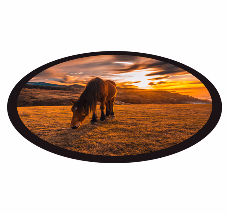 Alfombra vinílica animales majestuoso caballo comiendo - TenVinilo