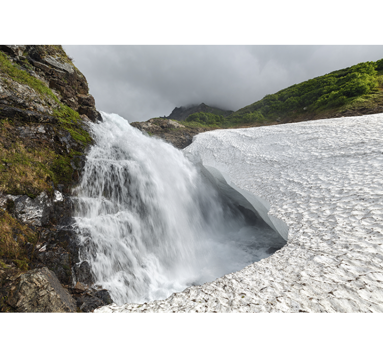 Persiana enrollable salón cascada sobre roca - TenVinilo