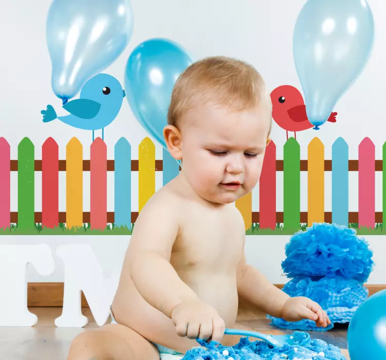 Cenefa pared infantil valla de colores - TenVinilo