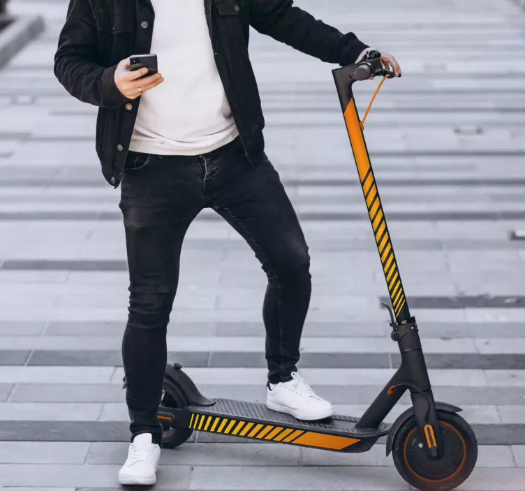 Adhesivo monopatín patinete con bandas naranjas - TenVinilo