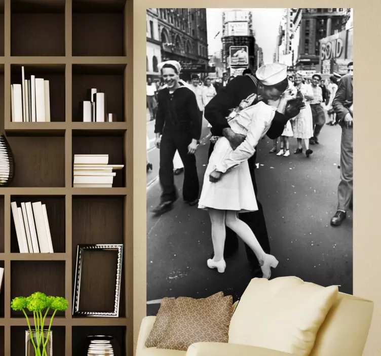 Vinilo decorativo fotografía beso - TenVinilo