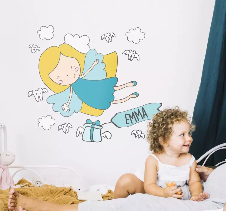 Vinilo infantil regalo de hada voladora - TenVinilo