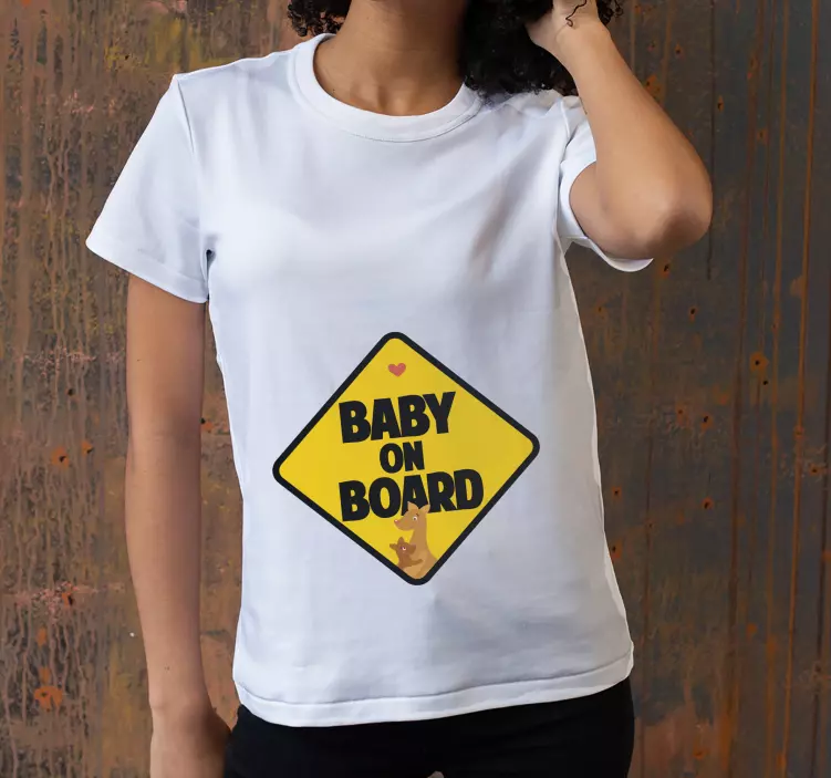 Camiseta bebé Canguro bebe a bordo - TenVinilo