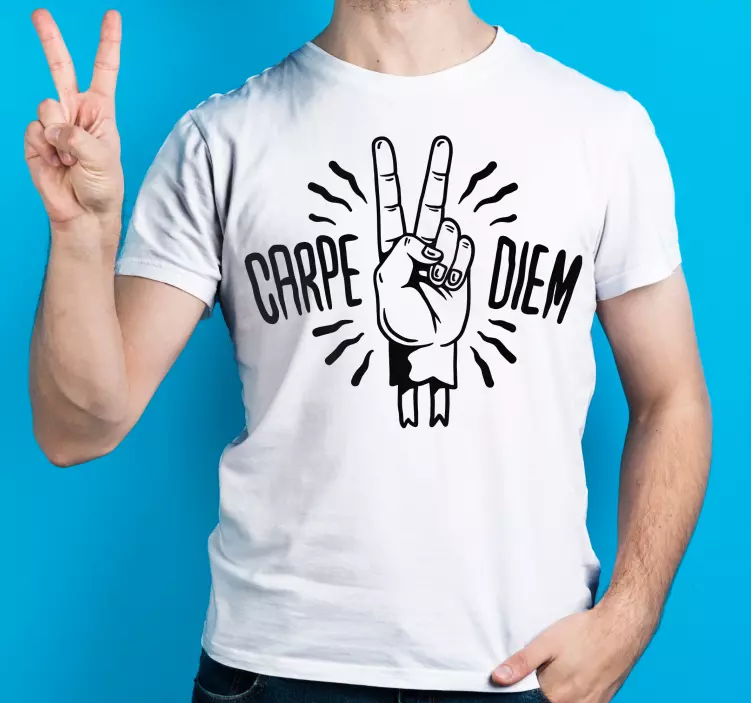 Camiseta personalizada carpe diem hand - TenVinilo