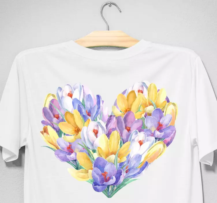 Camiseta corazón floral de tulipán - TenVinilo