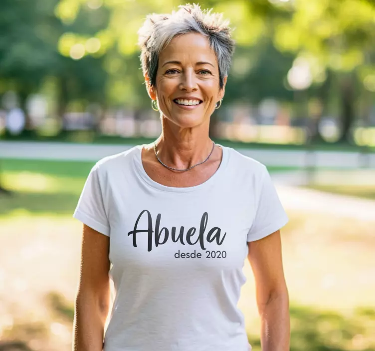 Camisetas con nombre abuela y añoAbuela y año - TenVinilo