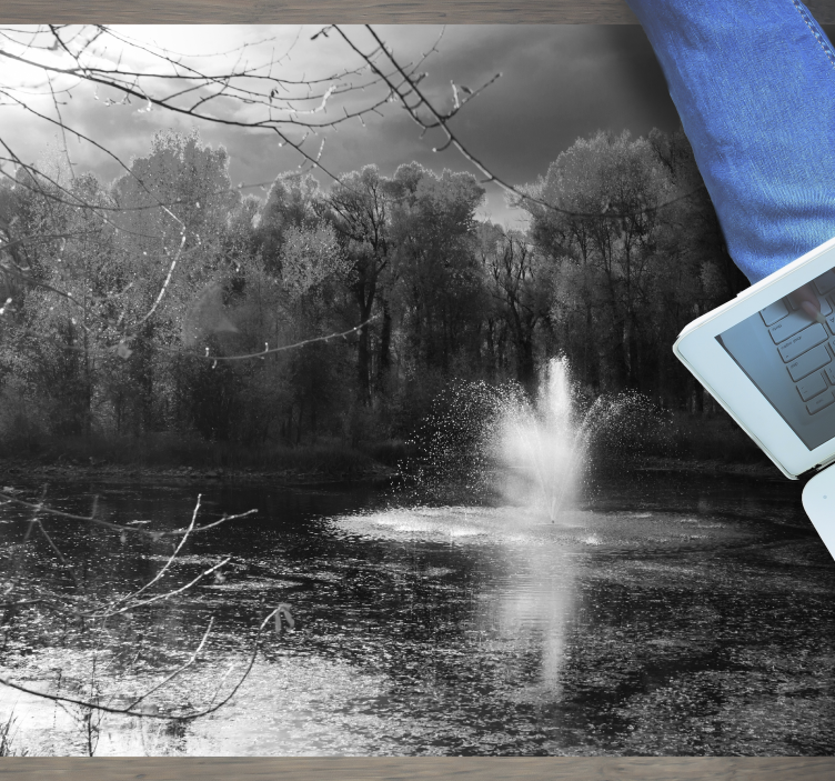 Alfombra vinílica naturaleza serena vista de la cascada - TenVinilo