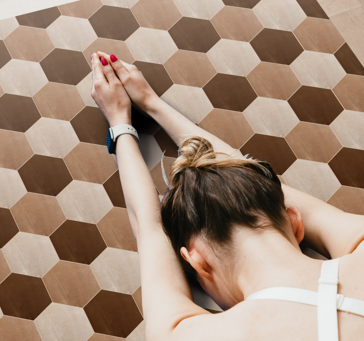 Alfombra vinílica madera forma hexagonal - TenVinilo