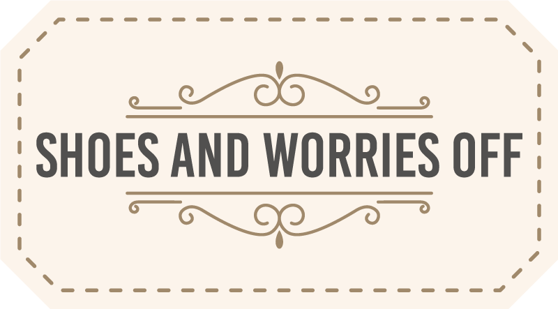 Alfombra vinílica frase los zapatos no se preocupan - TenVinilo